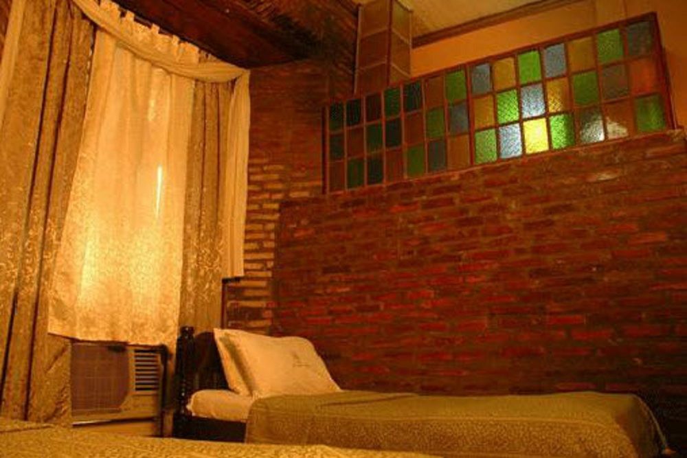 Zen Rooms Grandpa'S Inn Vigan Exterior foto