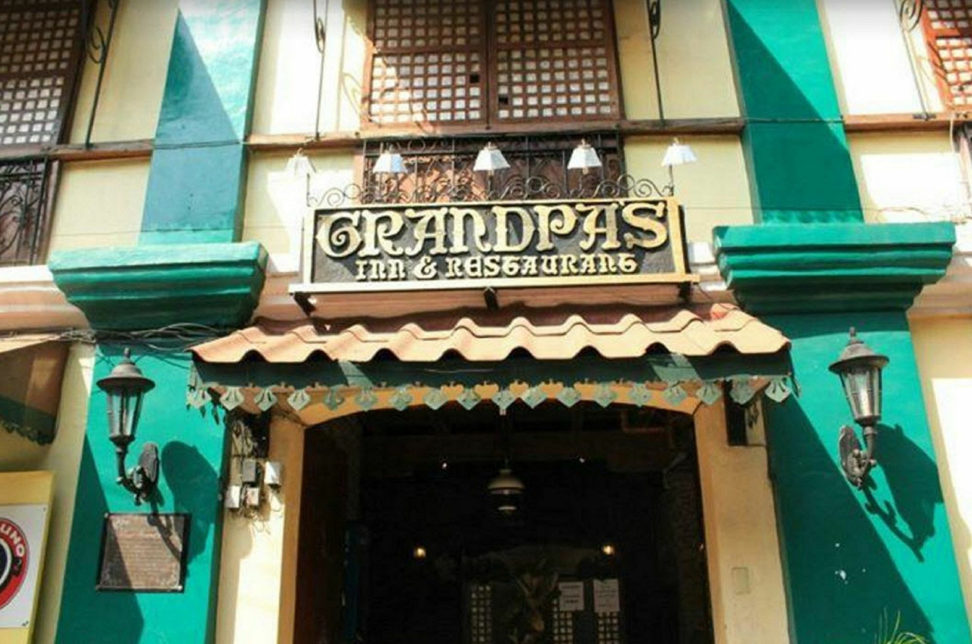 Zen Rooms Grandpa'S Inn Vigan Exterior foto